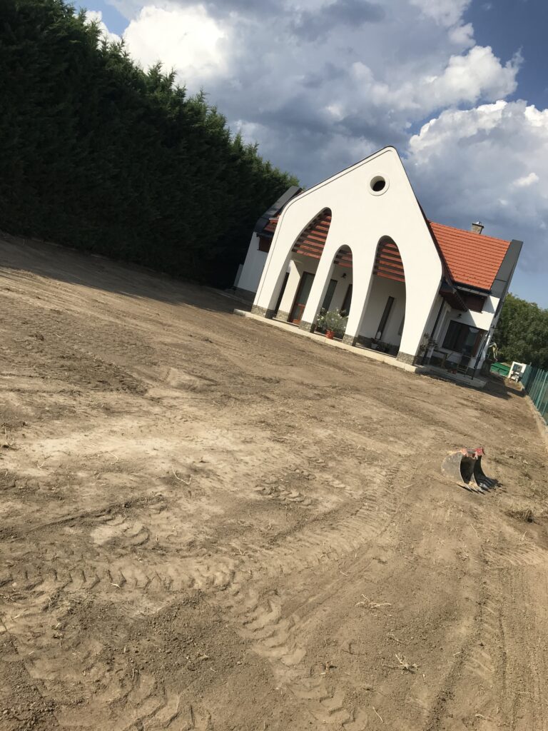 Füvesítés Budajenő
